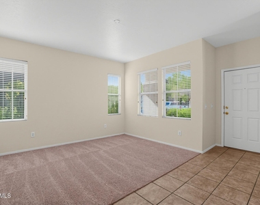 3026 W Ferruccio Place - Photo Thumbnail 5