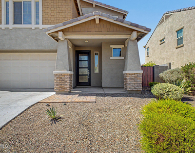 11466 S 176th Drive - Photo Thumbnail 3