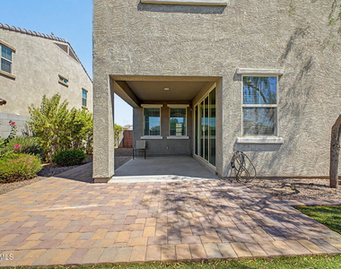 11466 S 176th Drive - Photo Thumbnail 34