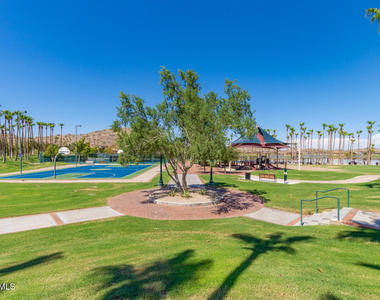 11466 S 176th Drive - Photo Thumbnail 38