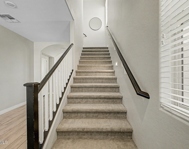11466 S 176th Drive - Photo Thumbnail 29