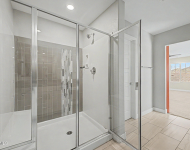 11466 S 176th Drive - Photo Thumbnail 17