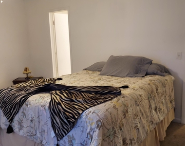 160 Preston D Way - Photo Thumbnail 7