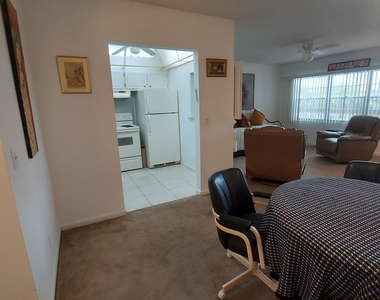 160 Preston D Way - Photo Thumbnail 5