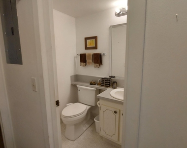 160 Preston D Way - Photo Thumbnail 6