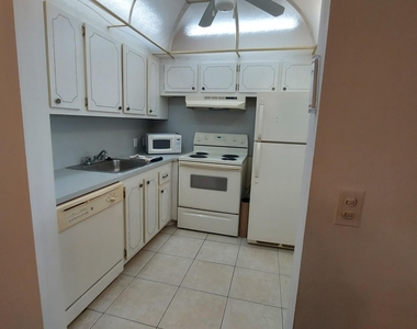 160 Preston D Way - Photo Thumbnail 4