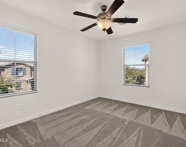 1707 S 82nd Way - Photo Thumbnail 15