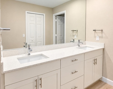 3 Palo Alto Lane - Photo Thumbnail 7