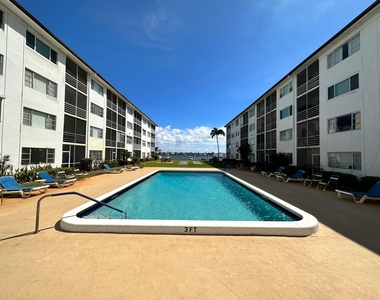 4500 N Flagler Drive - Photo Thumbnail 14