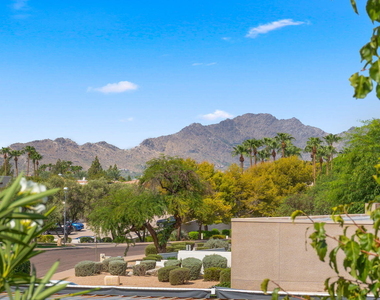 8649 E Royal Palm Road - Photo Thumbnail 25