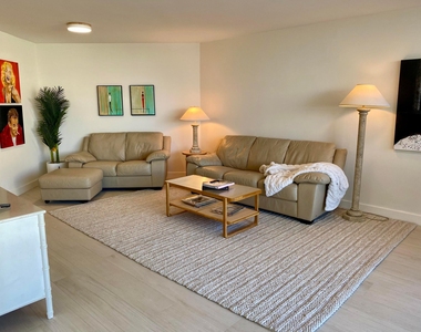 3560 S S Ocean Boulevard - Photo Thumbnail 7
