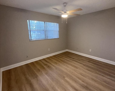 650 Sw 2nd Avenue - Photo Thumbnail 5