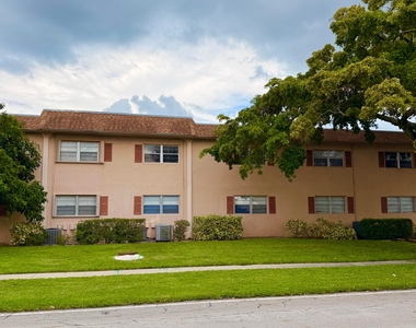 650 Sw 2nd Avenue - Photo Thumbnail 14