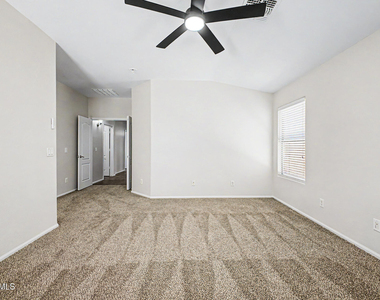 2930 S 161st Drive - Photo Thumbnail 15