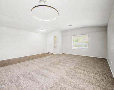 2930 S 161st Drive - Photo Thumbnail 11