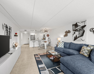 4500 N Flagler Drive - Photo Thumbnail 4