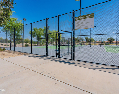 9941 W Tonopah Drive - Photo Thumbnail 44