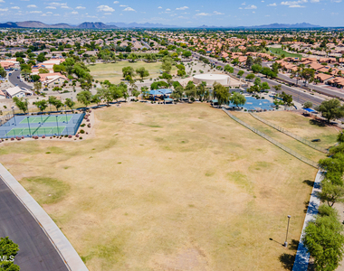 9941 W Tonopah Drive - Photo Thumbnail 50