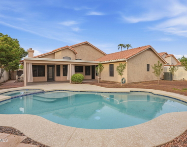 9941 W Tonopah Drive - Photo Thumbnail 29