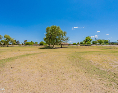 9941 W Tonopah Drive - Photo Thumbnail 38