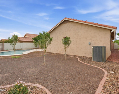 9941 W Tonopah Drive - Photo Thumbnail 30