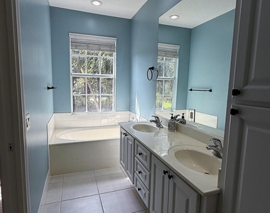 230 Fortuna Drive - Photo Thumbnail 25