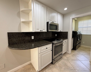 230 Fortuna Drive - Photo Thumbnail 12