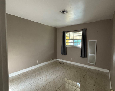 5691 Sw 1st Street - Photo Thumbnail 16