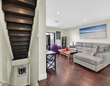 3250 Ne 12th Street - Photo Thumbnail 37