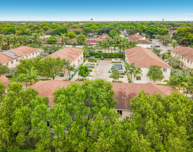 1366 Nw 214th Terrace - Photo Thumbnail 42