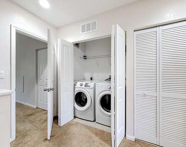 1366 Nw 214th Terrace - Photo Thumbnail 35