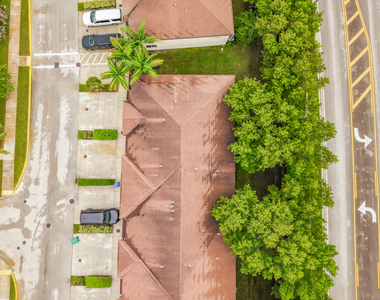 1366 Nw 214th Terrace - Photo Thumbnail 63