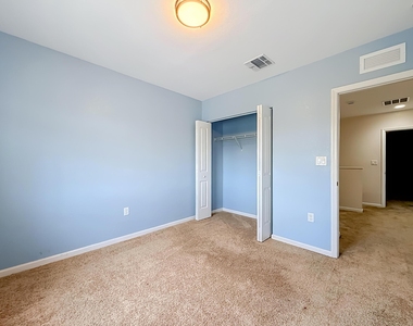 1366 Nw 214th Terrace - Photo Thumbnail 31