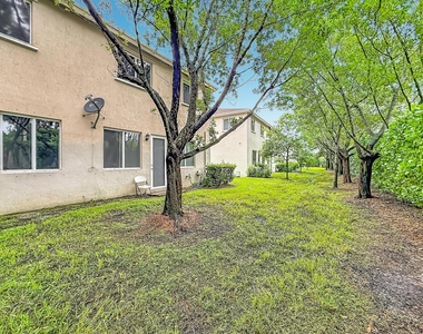 1366 Nw 214th Terrace - Photo Thumbnail 39