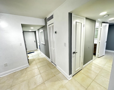 5050 Nw 7th Street - Photo Thumbnail 26