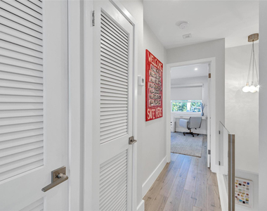 1991 Ne 15th Avenue - Photo Thumbnail 20