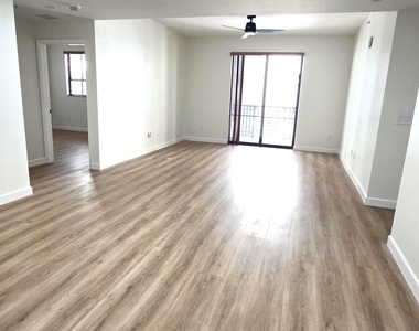 8395 Sw 73rd Avenue - Photo Thumbnail 7