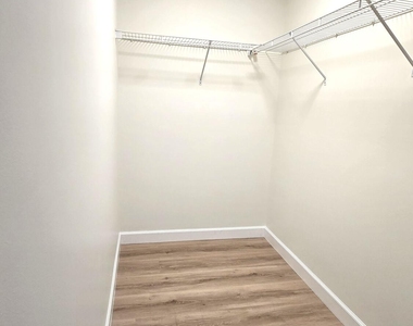 8395 Sw 73rd Avenue - Photo Thumbnail 12