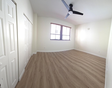 8395 Sw 73rd Avenue - Photo Thumbnail 15