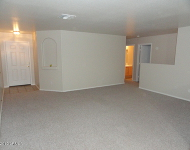 1193 E Omega Drive - Photo Thumbnail 3