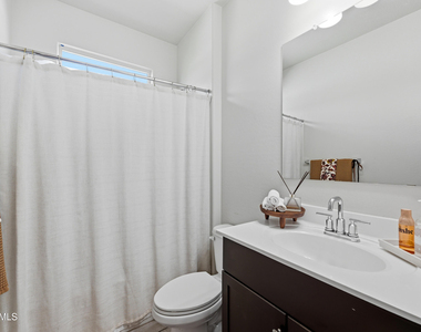 24364 W Jones Avenue - Photo Thumbnail 6