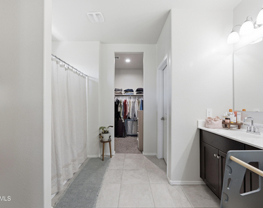 24364 W Jones Avenue - Photo Thumbnail 21
