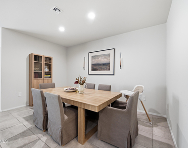 24364 W Jones Avenue - Photo Thumbnail 14