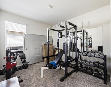 24364 W Jones Avenue - Photo Thumbnail 25