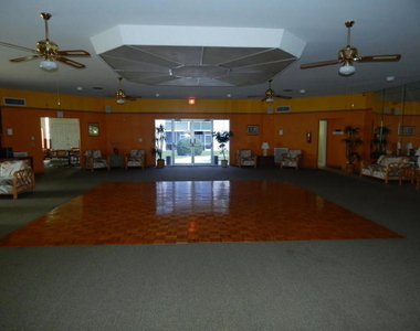 500 Village Green Circle W - Photo Thumbnail 10