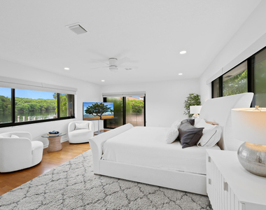 2461 Sw 27th Terrace - Photo Thumbnail 18