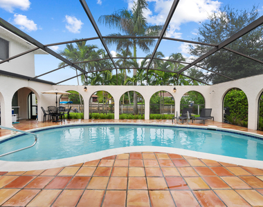 2461 Sw 27th Terrace - Photo Thumbnail 35