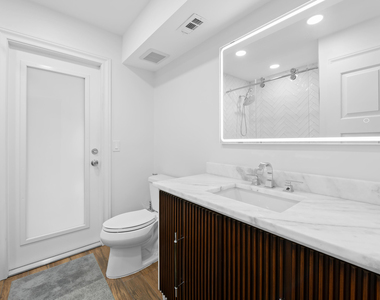 2461 Sw 27th Terrace - Photo Thumbnail 27
