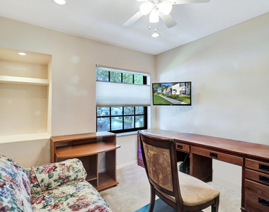 5415 E Verona Drive - Photo Thumbnail 10