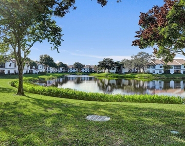 5415 E Verona Drive - Photo Thumbnail 2